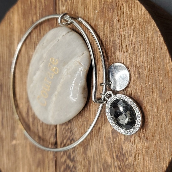 Onyx gem charm bracelet B3214 - Picture 1 of 2